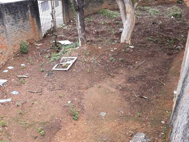 Casa para Venda em São José dos Campos - 4